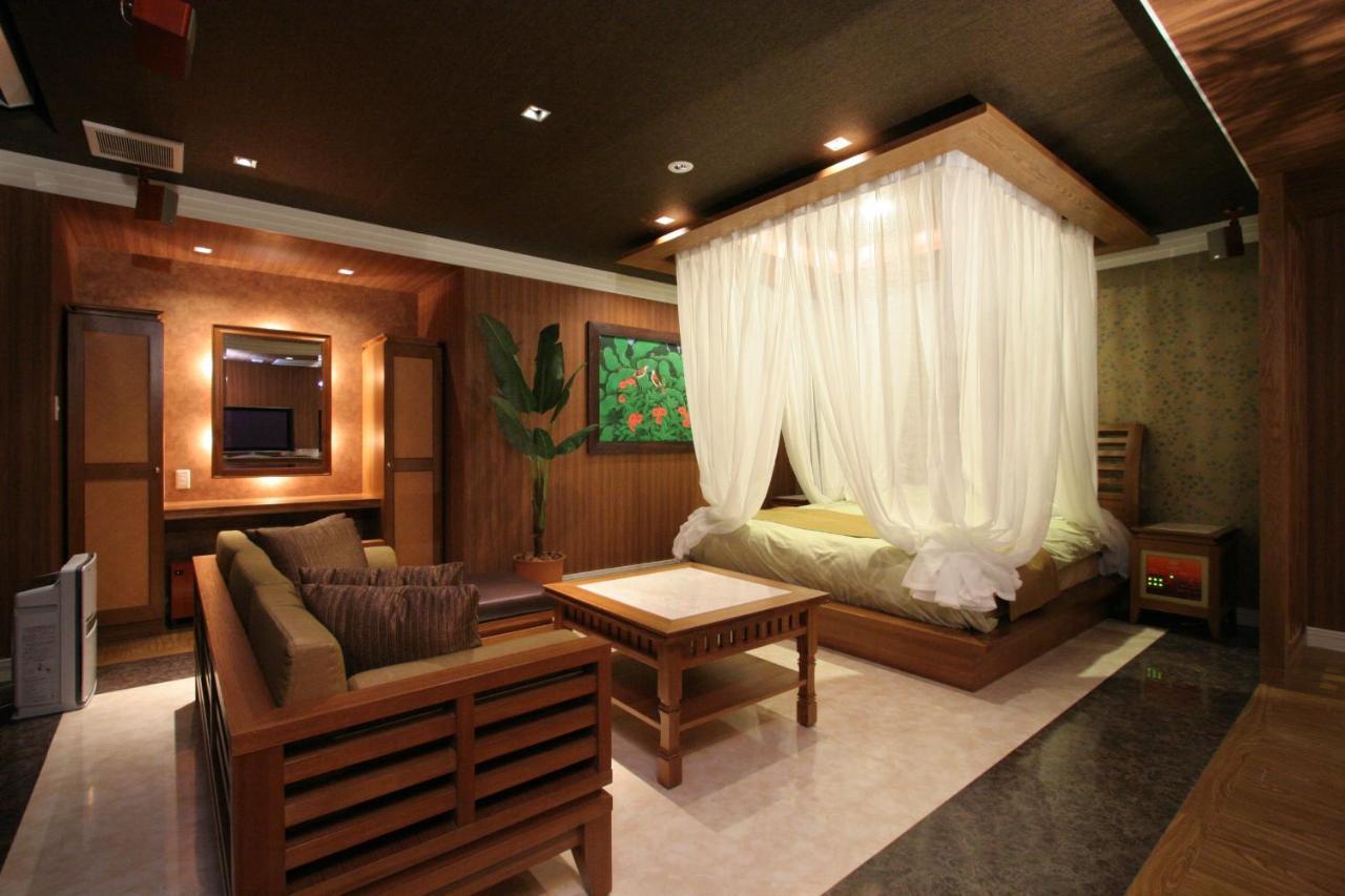 Le Ciel Spa & Resort (Adults Only) Tsurugashima Exterior foto